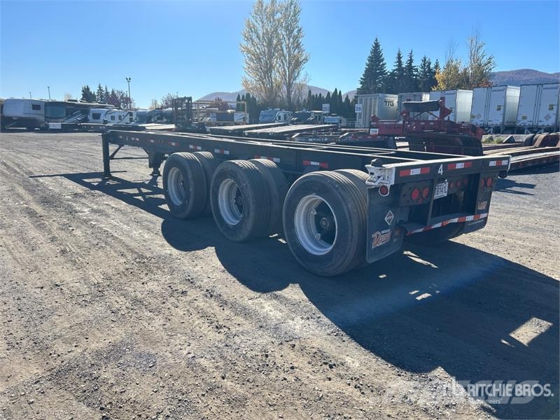  Thruway Tri/A Container Trailer مقطورات حاويات
