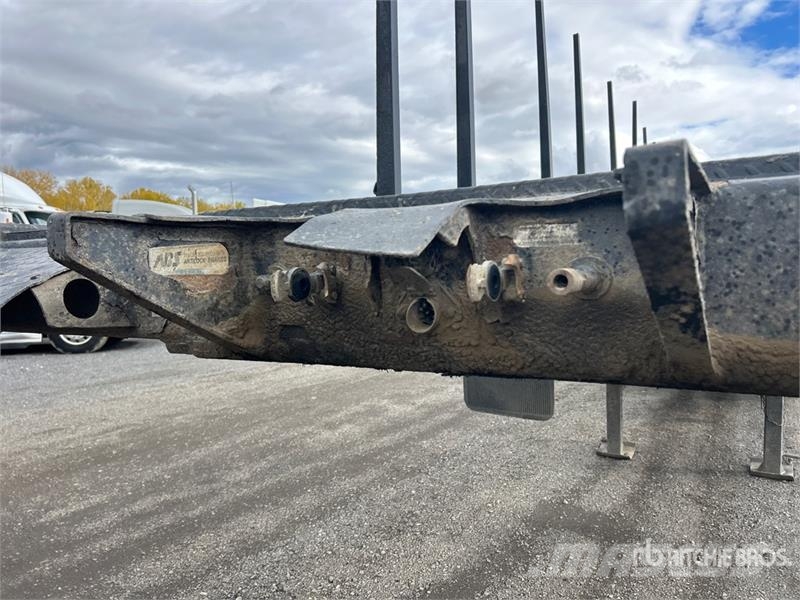  Timmins 48 ft Quad/A Hayrack Log Trailer Rimorchi trasporto legname