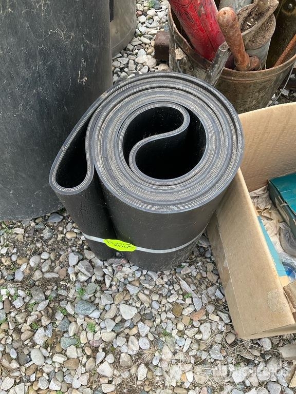 Tires and Assorted Woodshop Items Drugi deli