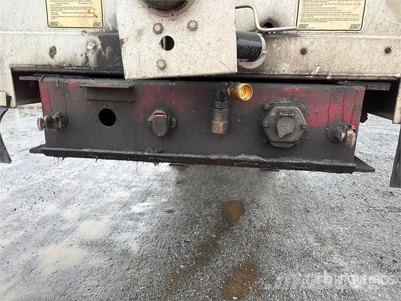 Titan 36 ft Tri/A Aluminum Demolition End Dump Trailer Самоскиди