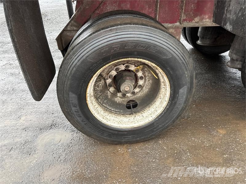 Titan 36 ft Tri/A Aluminum Demolition End Dump Trailer Самоскиди