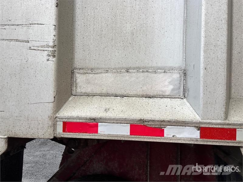 Titan 36 ft Tri/A Aluminum Demolition End Dump Trailer Самоскиди