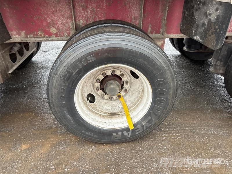 Titan 36 ft Tri/A Aluminum Demolition End Dump Trailer Самоскиди