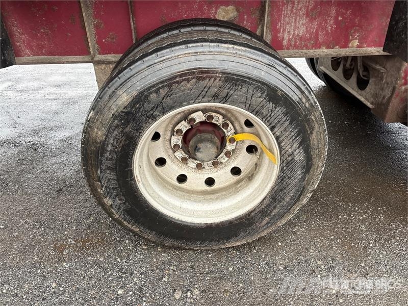 Titan 36 ft Tri/A Aluminum Demolition End Dump Trailer Самоскиди