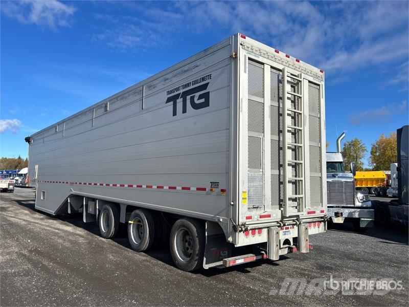 Titan 53 ft x 102 in Quad/A Belly Open-Top Chip Trailer Flishenger