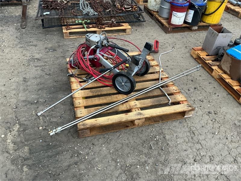 Titan XT330 Pressure Washer Düsük basinçli yikama makinalari