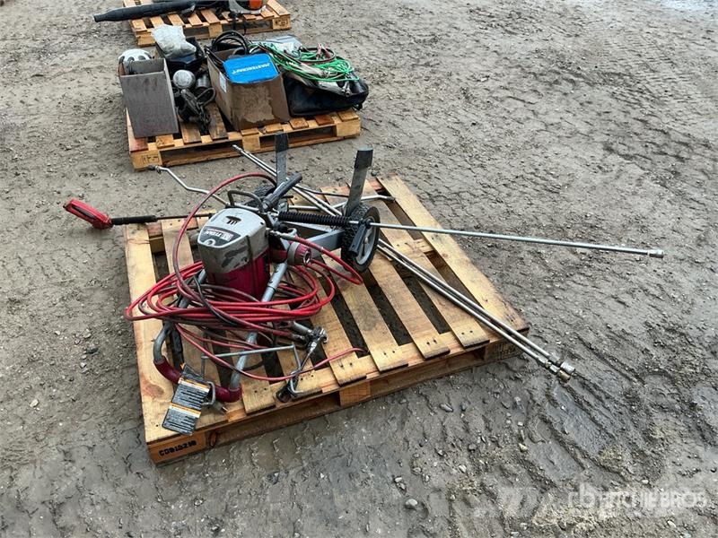 Titan XT330 Pressure Washer Düsük basinçli yikama makinalari