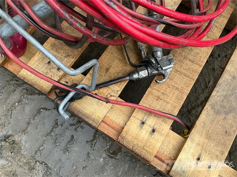 Titan XT330 Pressure Washer Düsük basinçli yikama makinalari