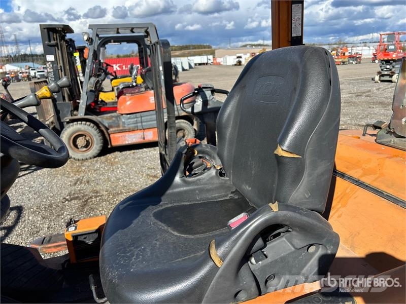 TMC 1950 kg Forklift Montacargas - otros