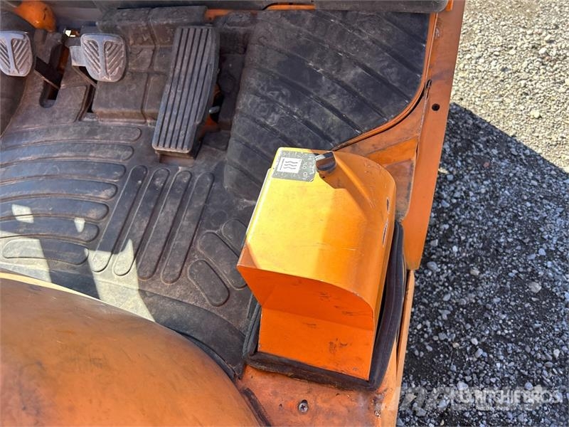 TMC Forklift Другие складские механизмы