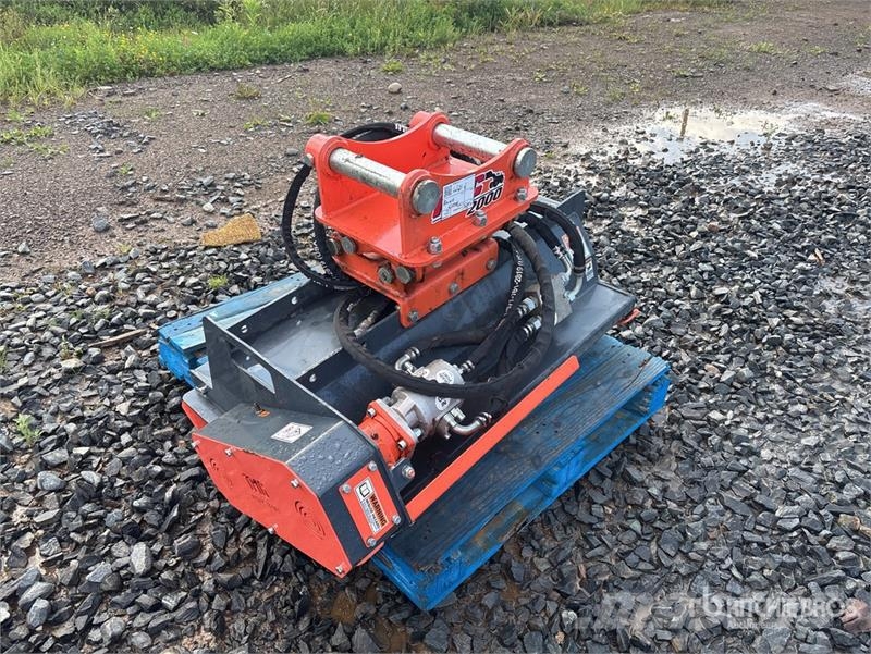 TMG EFM40 40 in Excavator Brush Cutter جزازات وأغطية المراعي