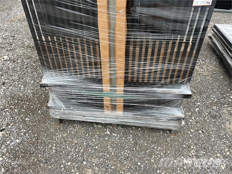 TMG of TMG MG212P Bi-Parting Wrought Iron 212 ft Drive ماكينات زراعية - غير ذلك