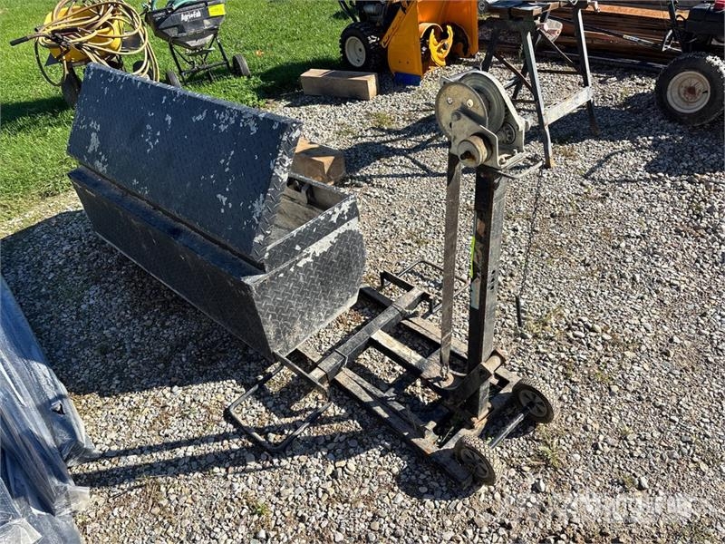 Tool box, mower lift Drugi deli