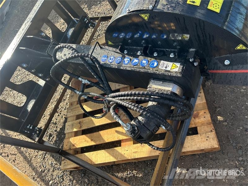  Top Cat Cat ECSSSTG200 3 in Skid Steer Stump Grind Power harrows and rototillers