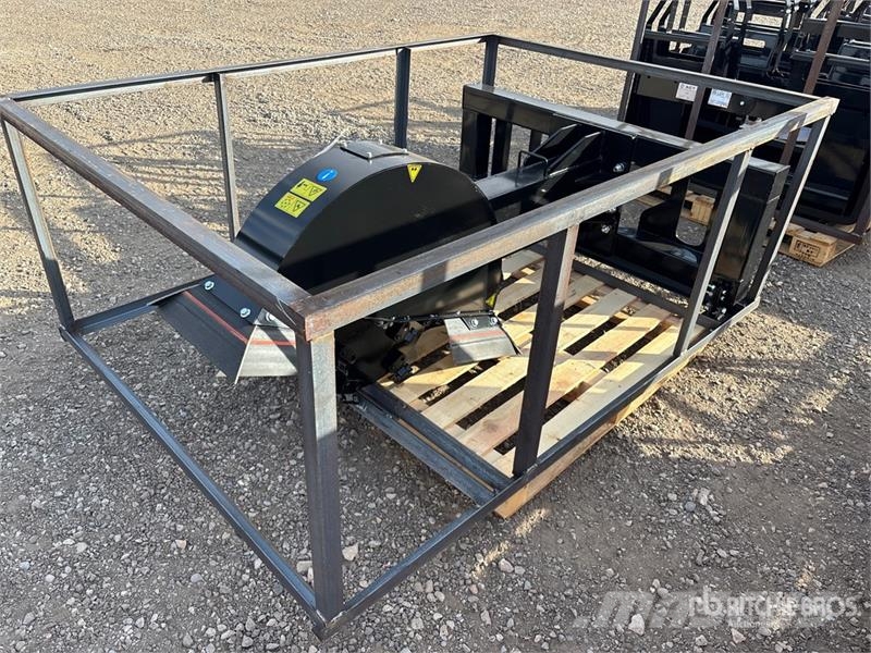  Top Cat Cat ECSSSTG200 Skid Steer Stump Grinder (U الكاسحات وقلابات التربة ذات المحركات