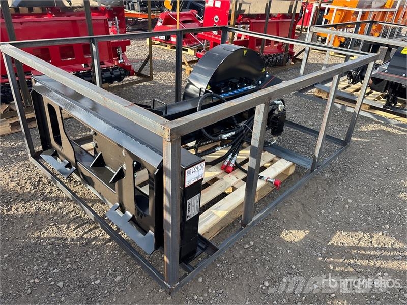  Top Cat Cat ECSSSTG200 Skid Steer Stump Grinder (U الكاسحات وقلابات التربة ذات المحركات