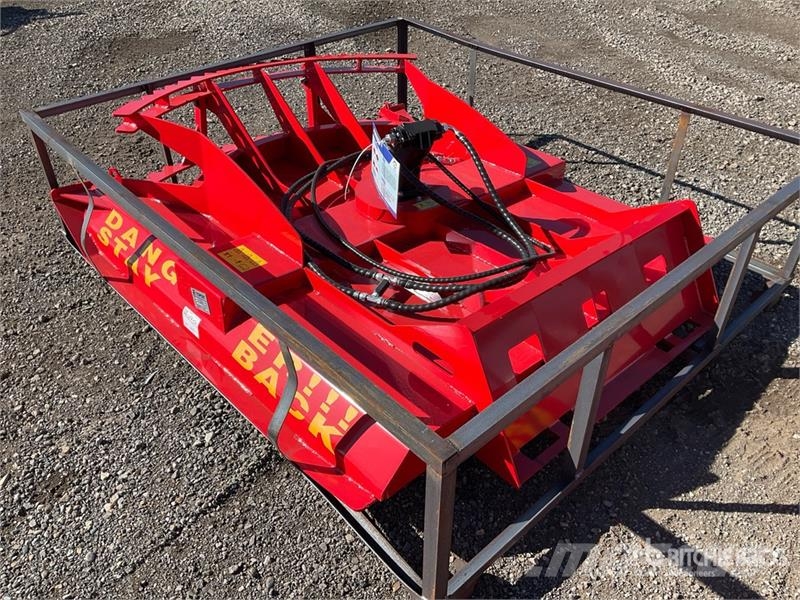  Top Cat Cat HDRC 72 in Skid Steer Brush Cutter (Un 牽引式モア/芝刈り機