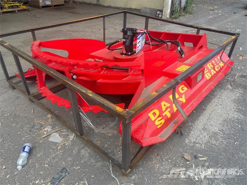 Top Cat Cat HDRC 72 in Skid Steer Brush Cutter (Un Montuojamos ir prikabinamos šienapjovės