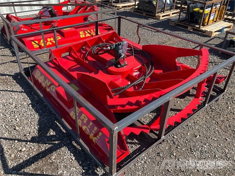  Top Cat Cat HDRC 72 in Skid Steer Brush Cutter (Un 牽引式モア/芝刈り機