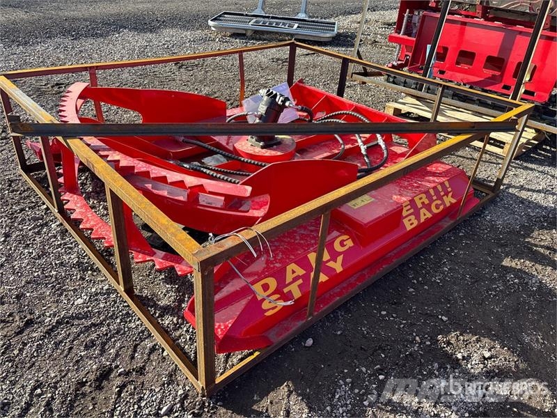  Top Cat Cat HDRC 72 in Skid Steer Brush Cutter (Un 牽引式モア/芝刈り機
