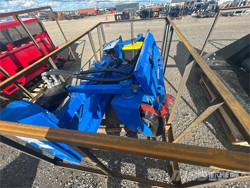  Top Cat Cat SSSCR72 72 in Skid Steer Power Rake مكابس وميبسات التبن
