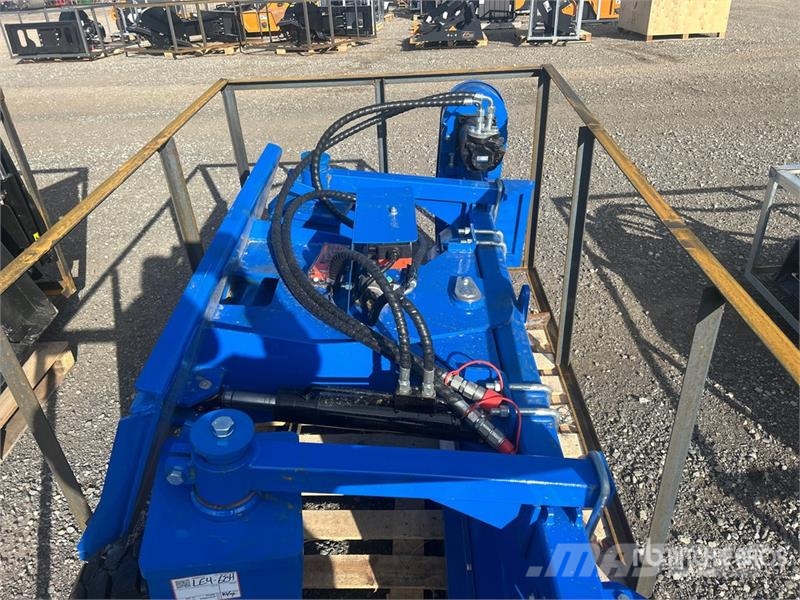  Top Cat Cat SSSCR72 72 in Skid Steer Power Rake مكابس وميبسات التبن