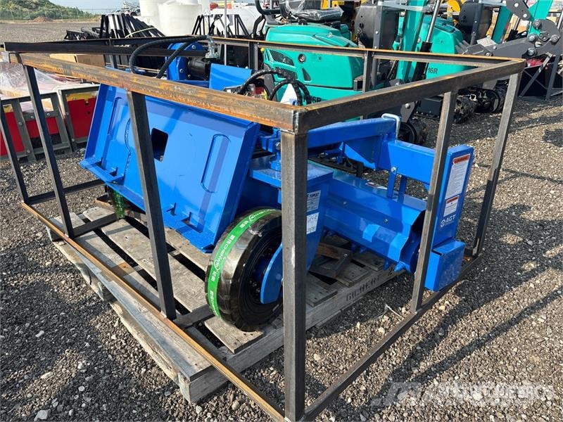 Top Cat Cat SSSCR72 72 in Skid Steer Power Rake (U Rakes and tedders