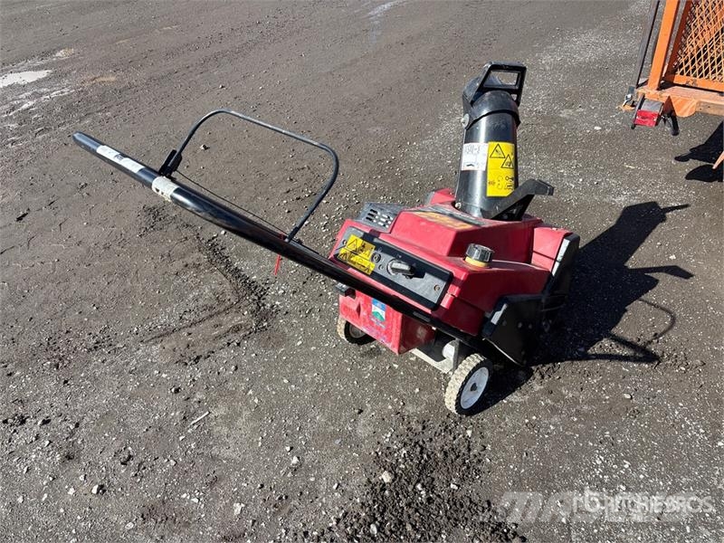 Toro 38428 20 in Walk-Behind Snow Blower Snežne freze