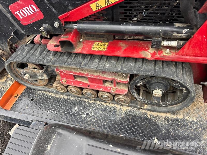 Toro Dingo TX427 Skid steer loaders