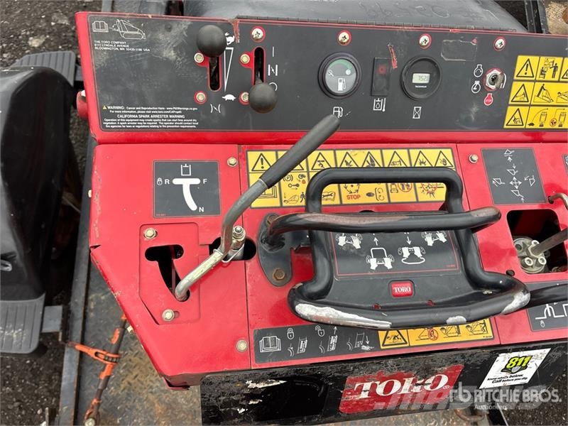 Toro Dingo TX427 Skid steer loaders