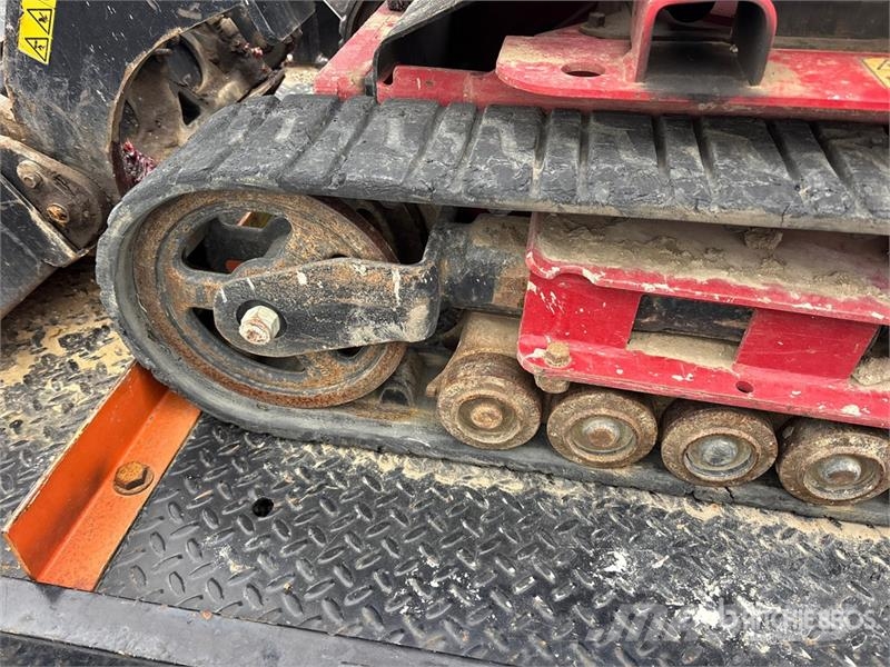 Toro Dingo TX427 Skid steer loaders