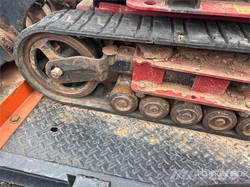 Toro Dingo TX427 Chargeuse compacte