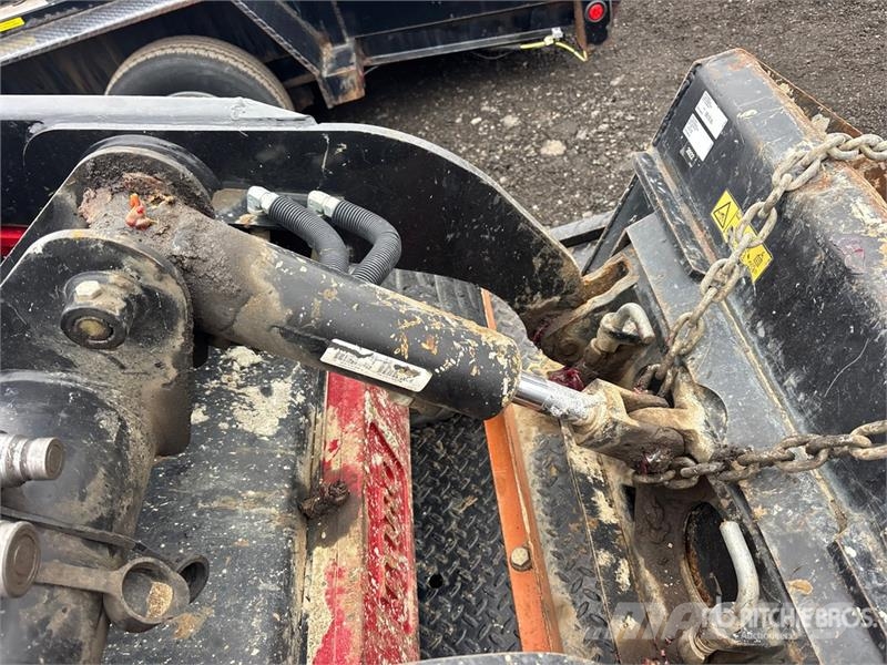 Toro Dingo TX427 Skid steer loaders