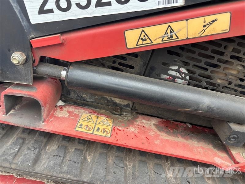 Toro Dingo TX427 Kompaktrakodók