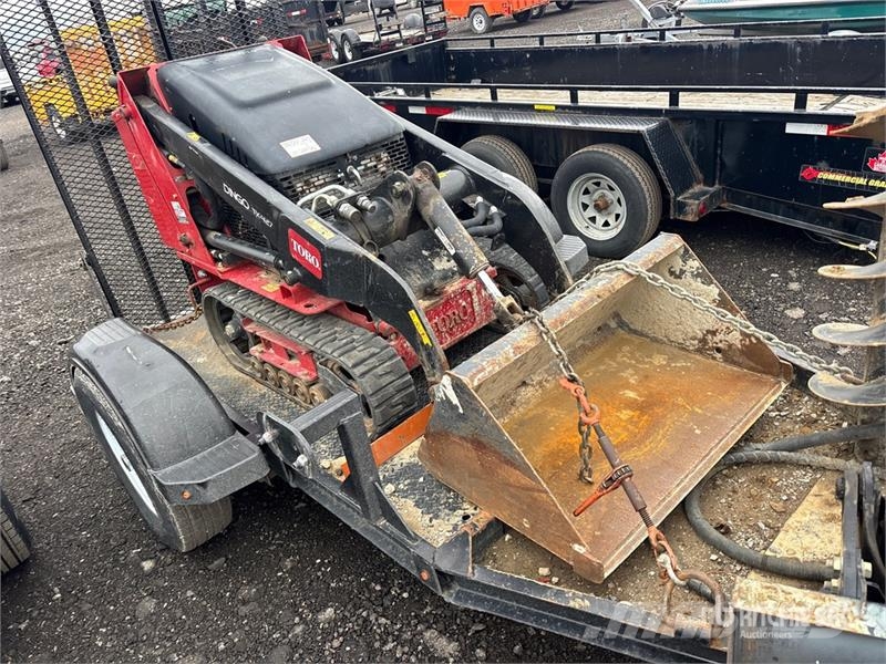 Toro Dingo TX427 Skid steer loaders