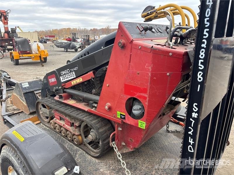 Toro Dingo TX427 Kompaktrakodók