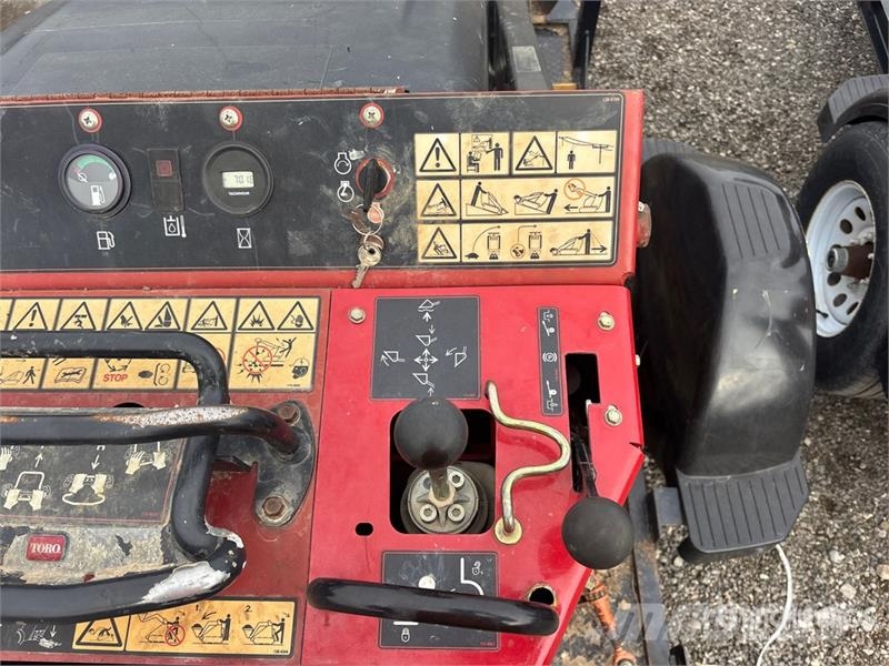 Toro Dingo TX427 Skid steer mini utovarivači
