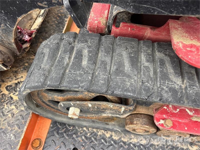 Toro Dingo TX427 Skid steer loaders