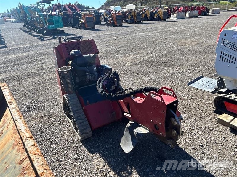 Toro STX-26 الكاسحات وقلابات التربة ذات المحركات