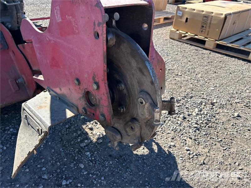 Toro STX-26 الكاسحات وقلابات التربة ذات المحركات
