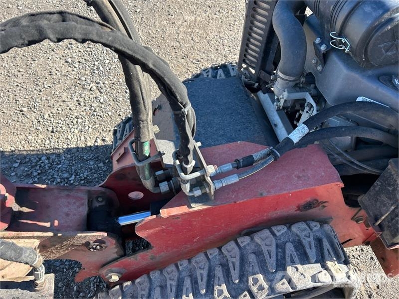 Toro STX-26 الكاسحات وقلابات التربة ذات المحركات
