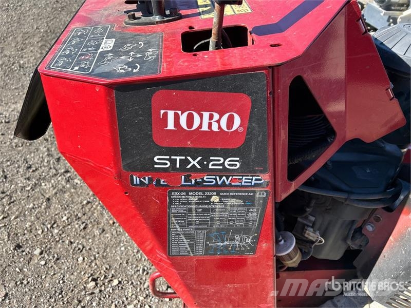 Toro STX-26 الكاسحات وقلابات التربة ذات المحركات