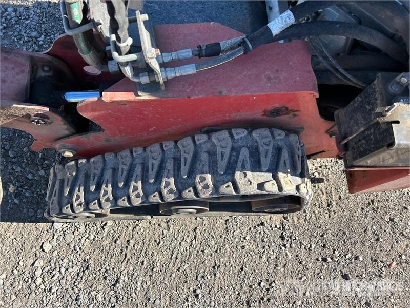 Toro STX-26 الكاسحات وقلابات التربة ذات المحركات