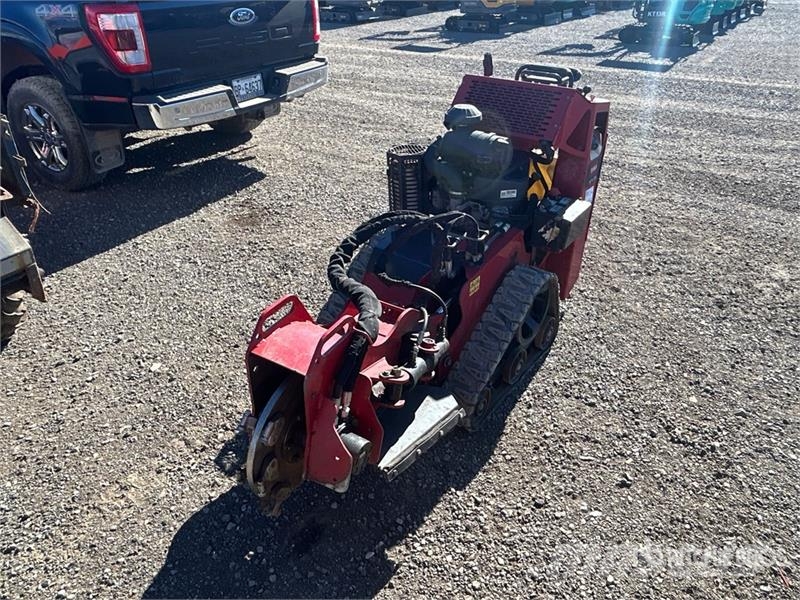 Toro STX-26 الكاسحات وقلابات التربة ذات المحركات