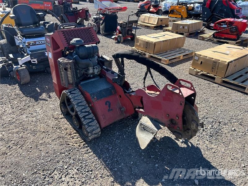 Toro STX-26 الكاسحات وقلابات التربة ذات المحركات