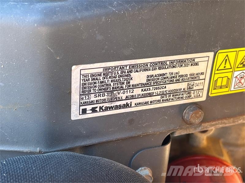 Toro STX-26 الكاسحات وقلابات التربة ذات المحركات