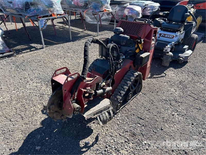 Toro STX-26 الكاسحات وقلابات التربة ذات المحركات