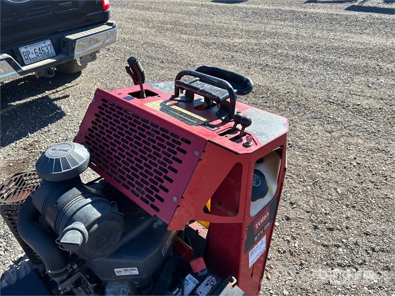 Toro STX-26 الكاسحات وقلابات التربة ذات المحركات