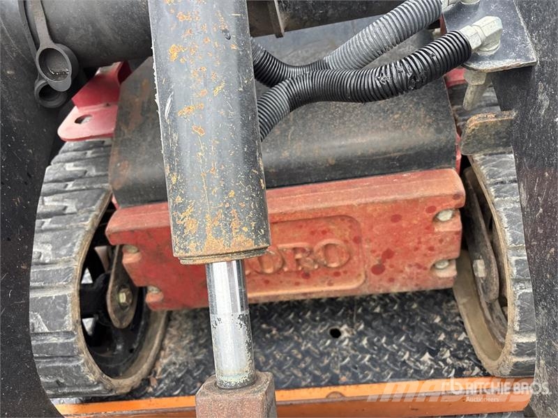 Toro TX427 - 22342HD Mini Compact Track Loader Kompaktlaadurid