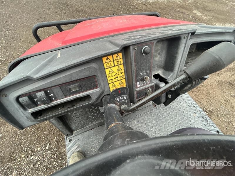 Toro WORKMAN GTX 4x2 Utility Vehicle ماكينات منفعة عامة